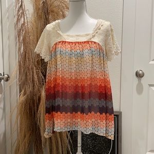 Comme Toi Flowey Laced Short Sleeve Blouse